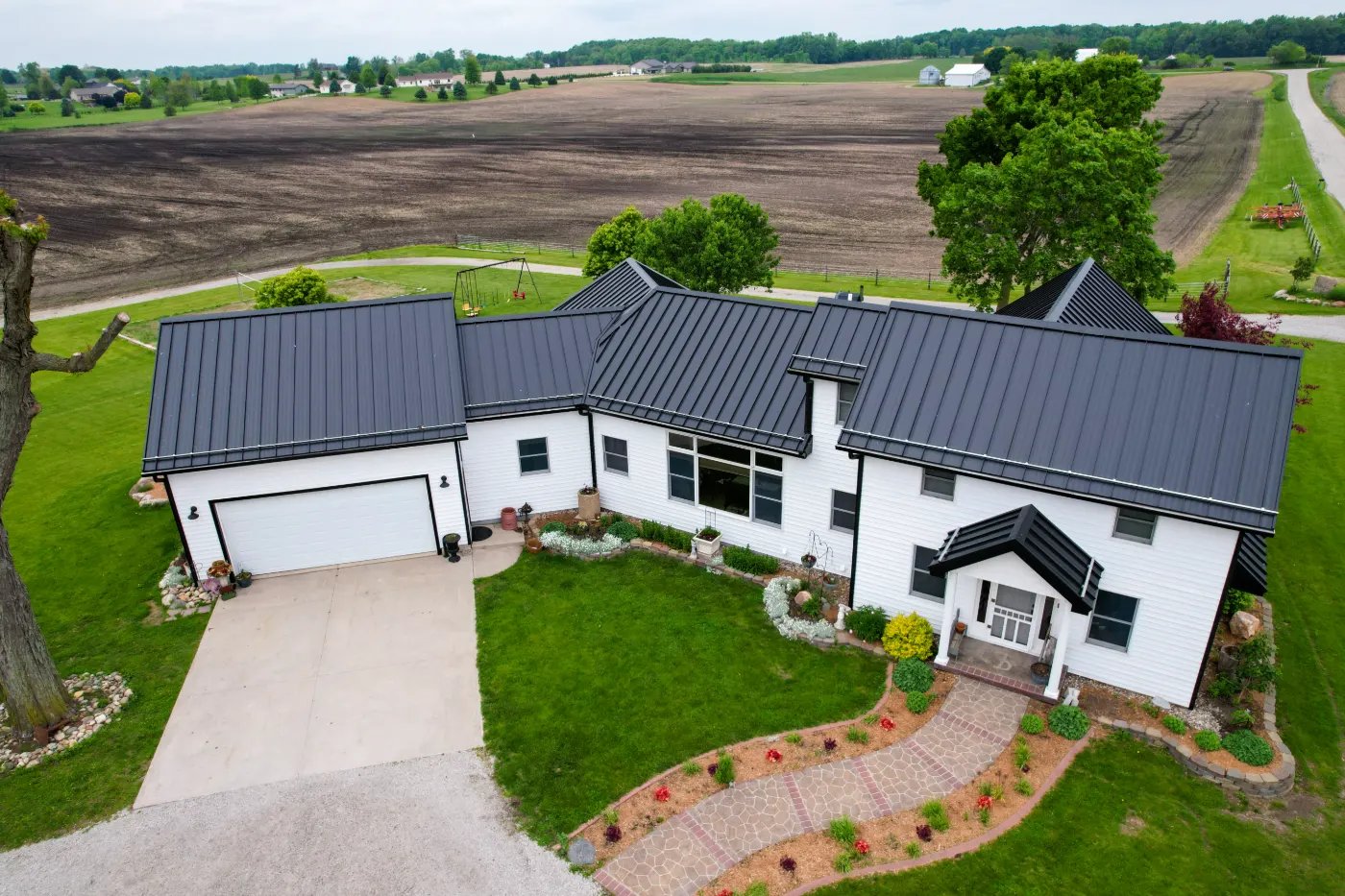 Manufacturer-certified roof installation in Station Hill